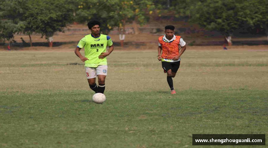 坚韧不拔，夺取荣耀！